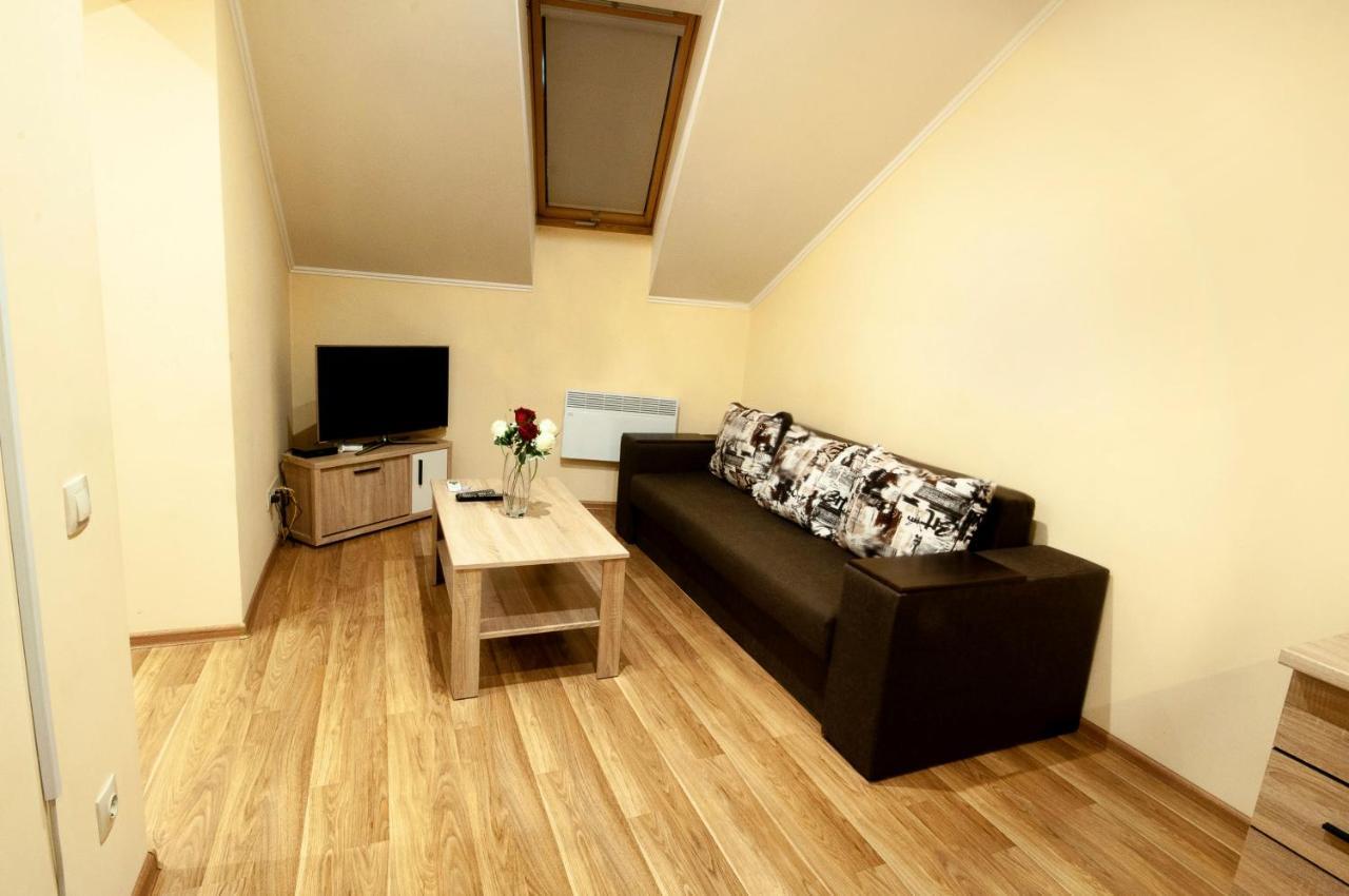 Wonderful Flat On City Center Uzhhorod Exterior photo